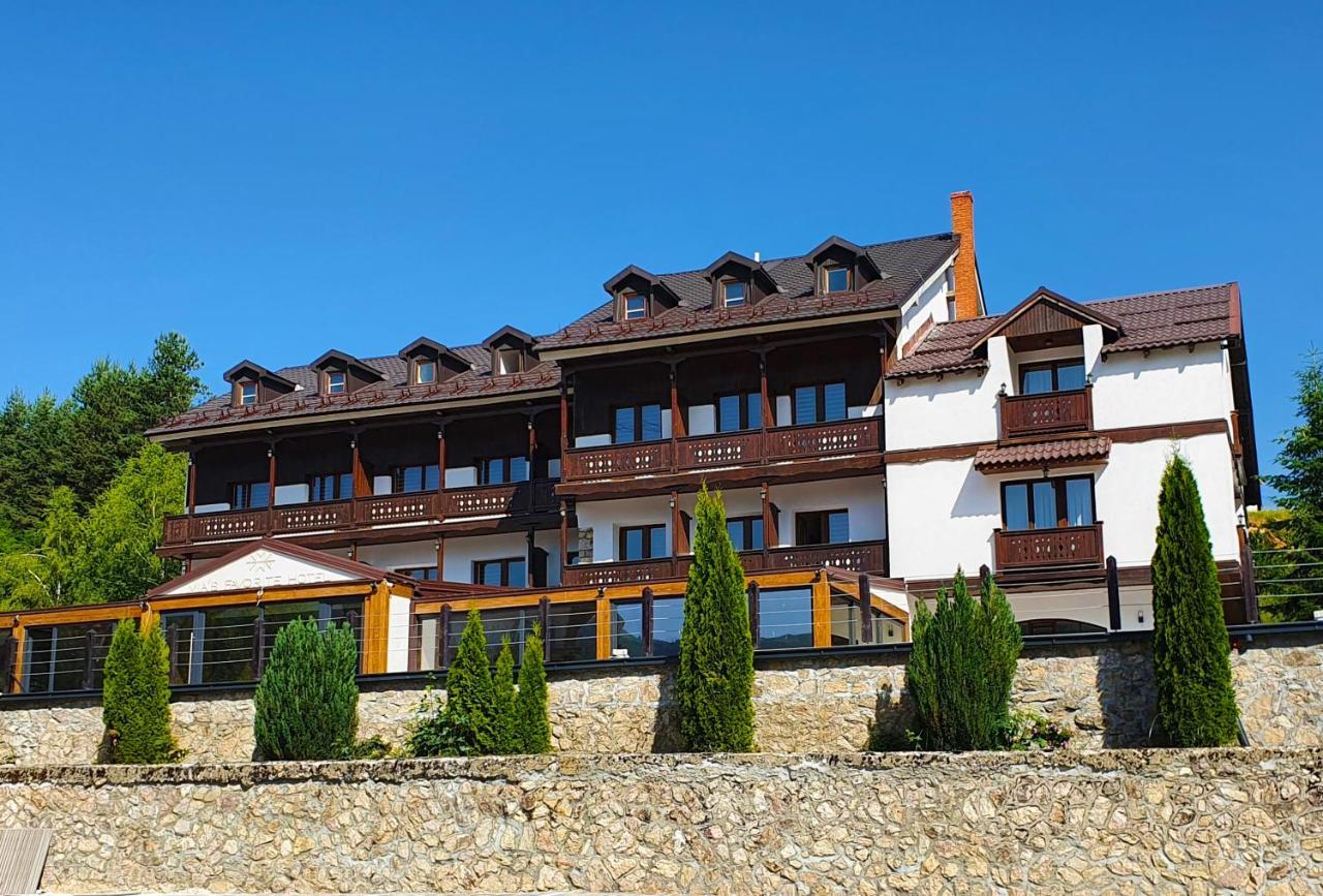 Mia'S Favorite Hotel Маврово Экстерьер фото